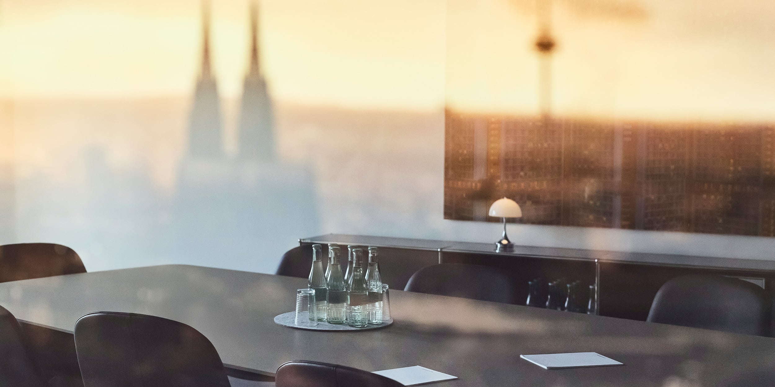 Besprechnungsraum der Notare Barry & Flockenhaus in Bergisch Gladbach